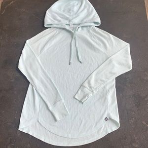 Under armour sweatshirt